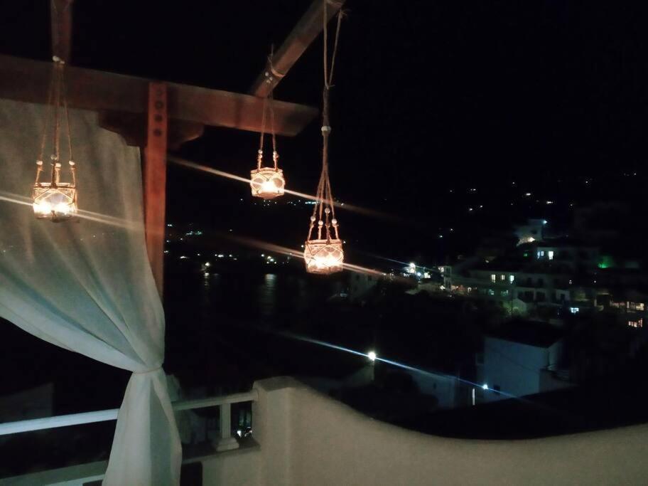 Δίχωρο Στούντιο Στον Κέντρο Του Αρμενιστή Apartment Armenistis  Exterior photo